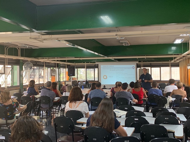 Nesta semana, serão capacitados gestores escolares das SREs Curvelo, Barbacena, Metropolitana A e Ouro Preto. Foto: Divulgação SEE/MG